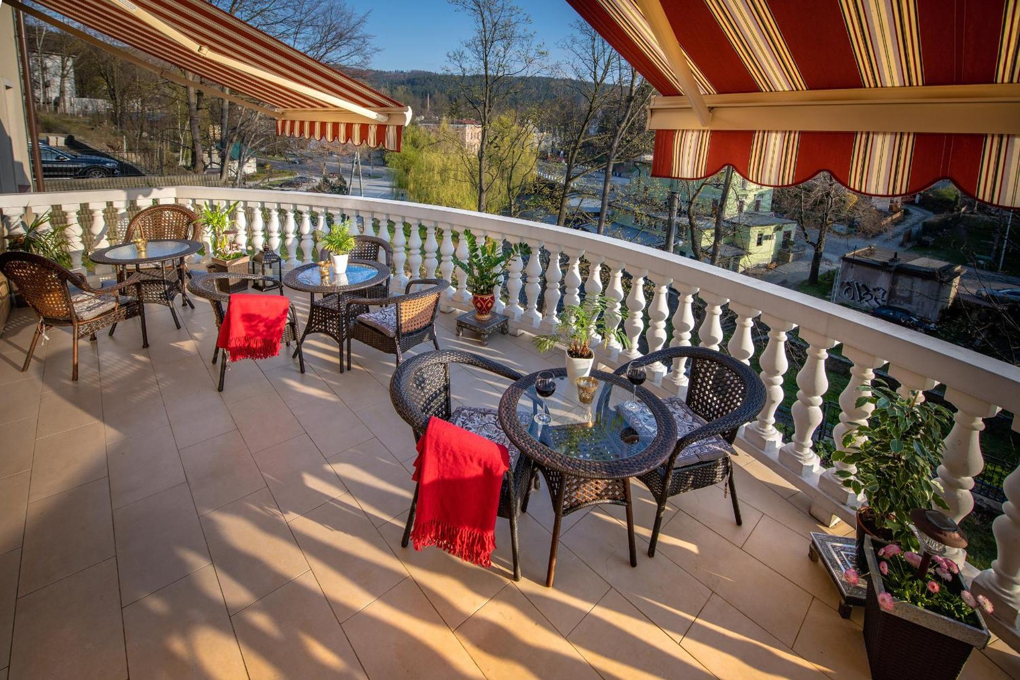 Rezydencja Grawert Boutique & Spa Lądek-Zdrój Exteriör bild